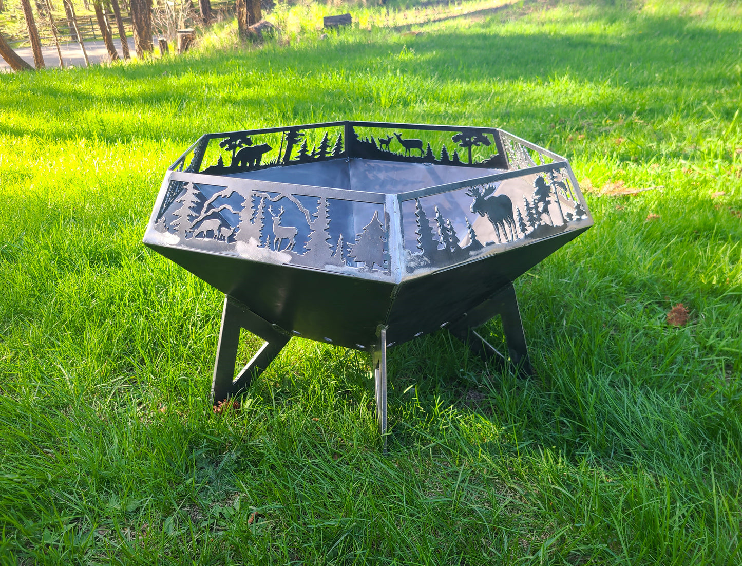 Hexagon Wildlife Firepit