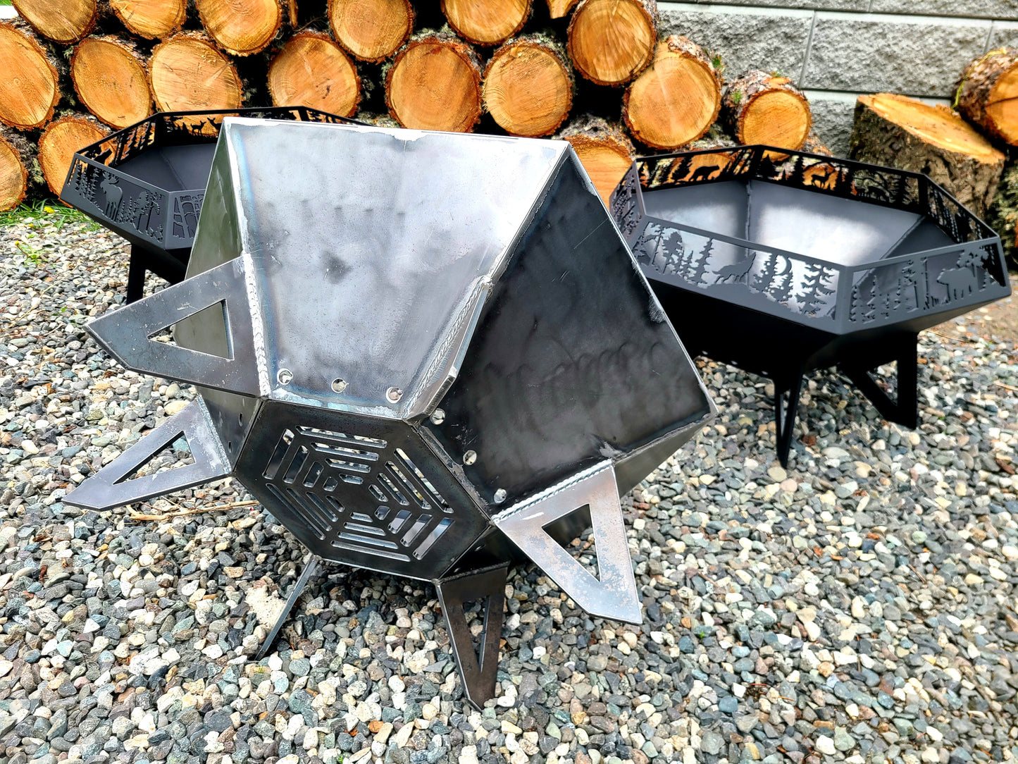 Hexagon Wildlife Firepit
