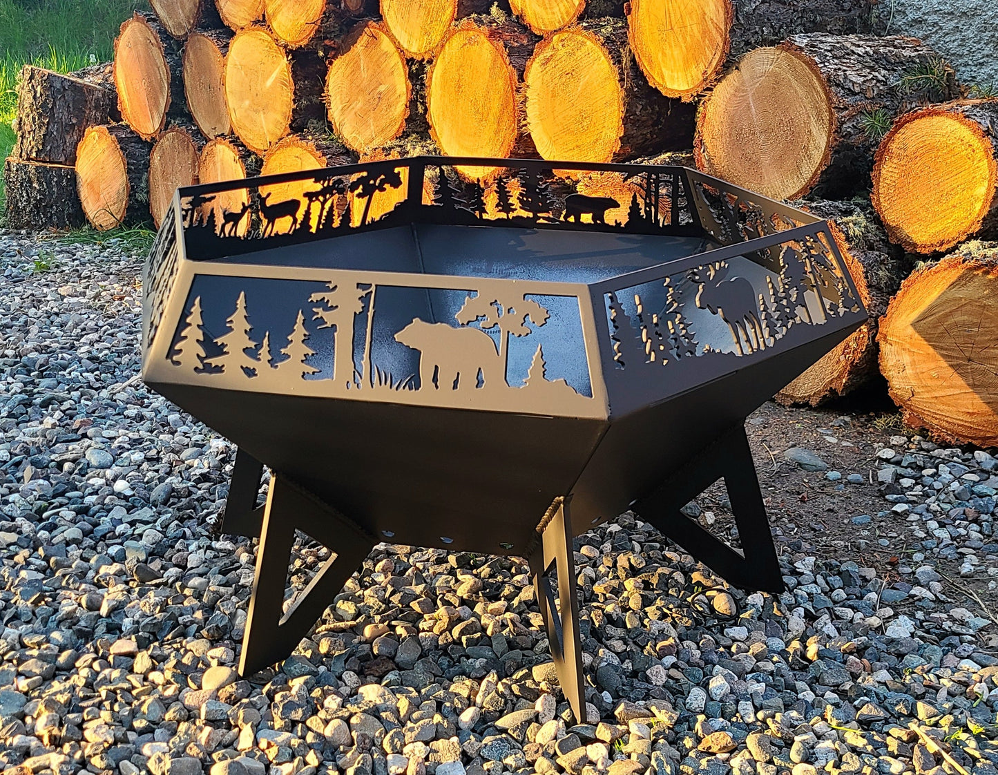 Hexagon Wildlife Firepit