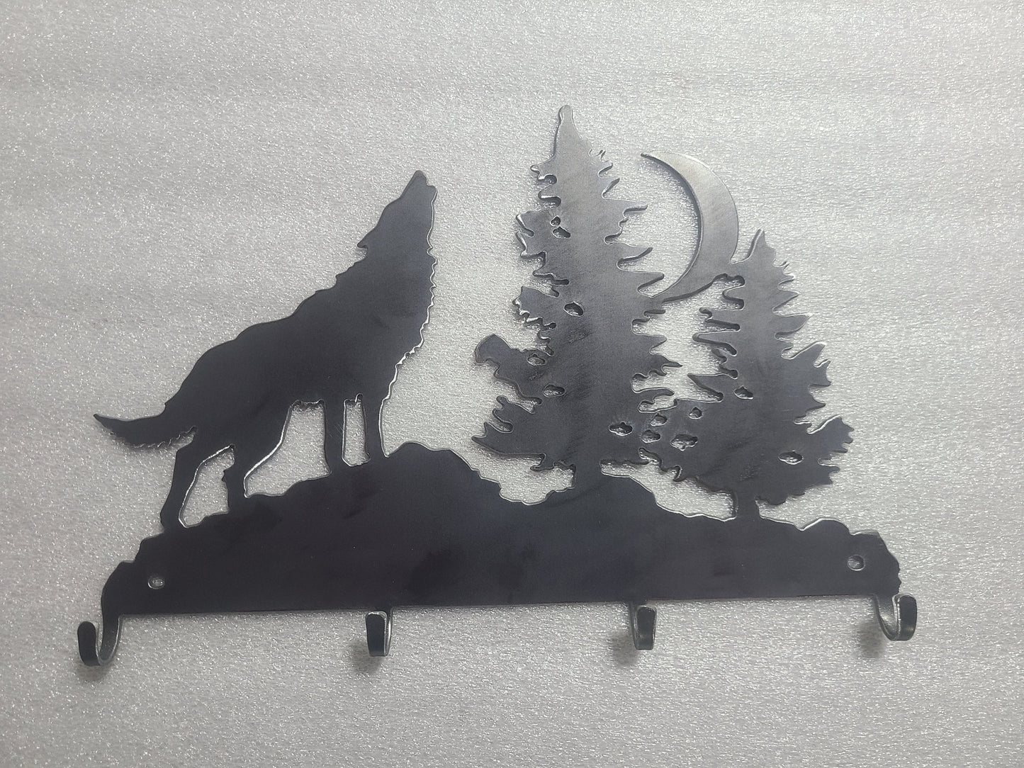 Wolf Key Hanger